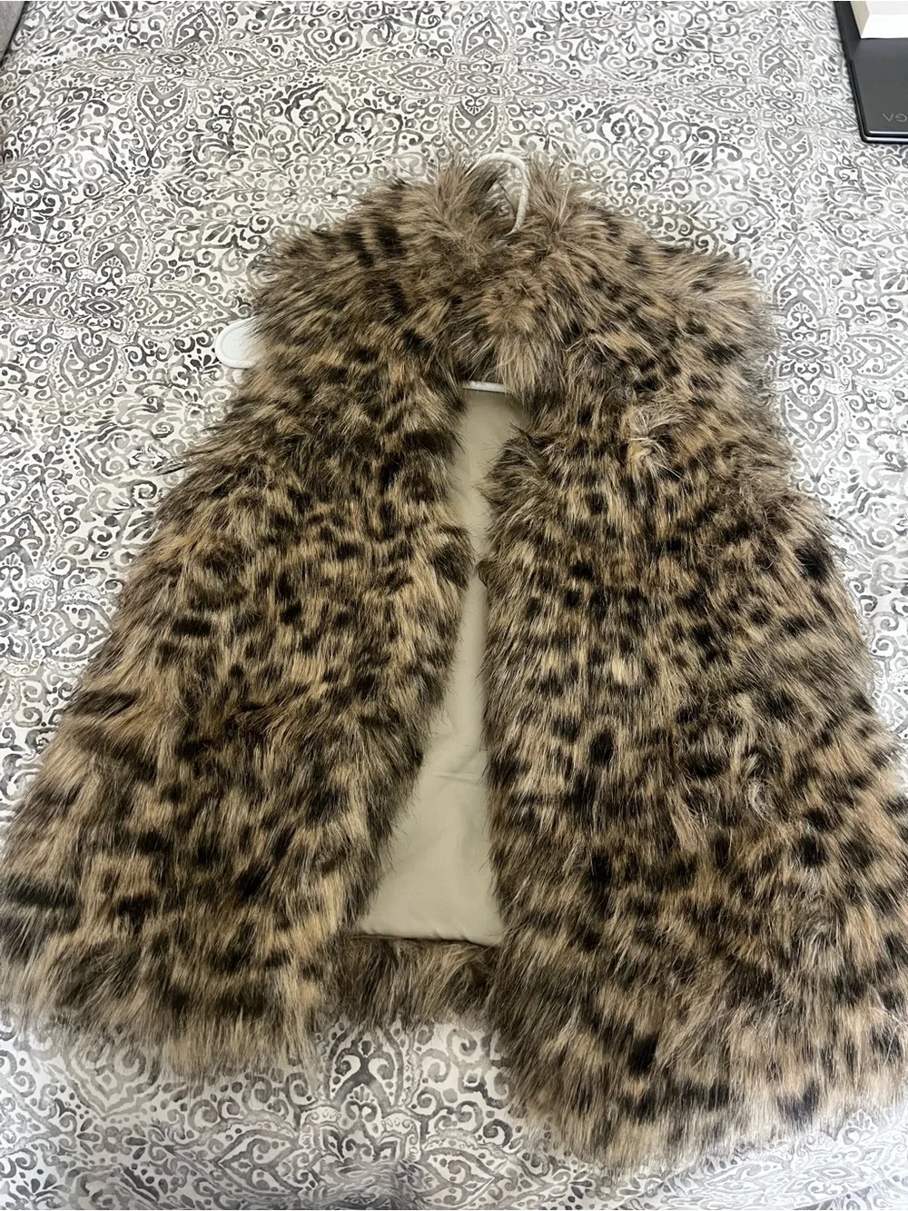 Michael Kors Leopard Faux Fur Vest - Brown/Black